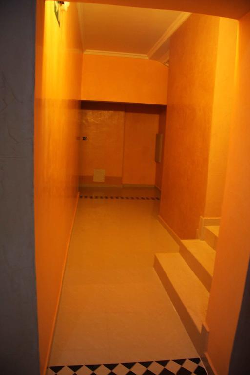 Hotel Amsterdam Ouarzazate Buitenkant foto