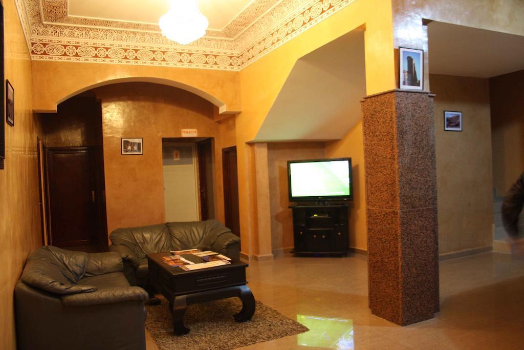 Hotel Amsterdam Ouarzazate Buitenkant foto