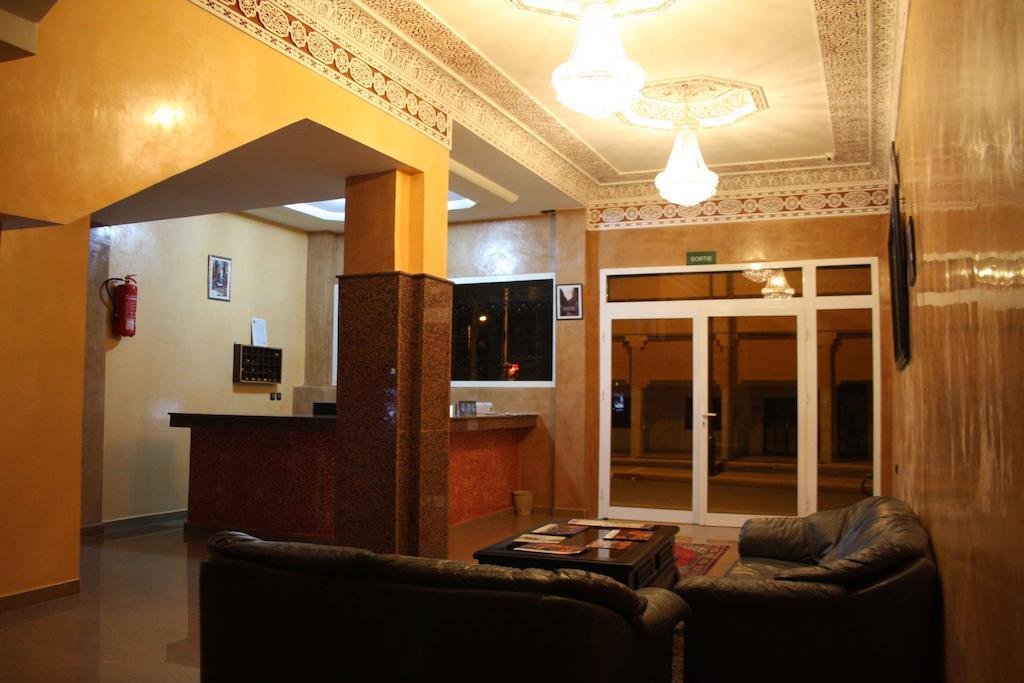 Hotel Amsterdam Ouarzazate Buitenkant foto